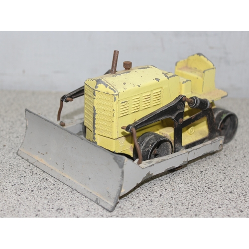 1552 - 7 vintage Dinky diecast toy vehicles to include a bulldozer & a boxed Gabriel model T Ford 109.