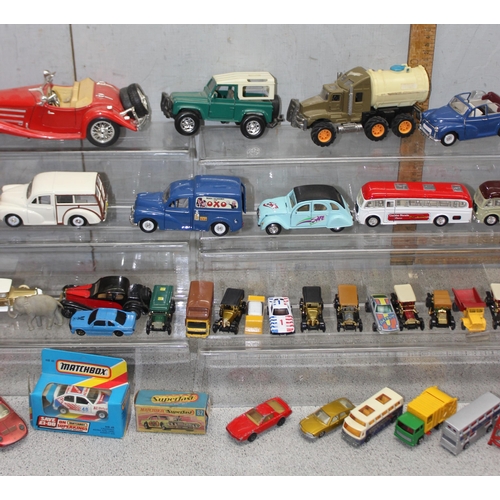 1567 - Qty of vintage die cast toy vehicles to include some boxed Matchbox cars