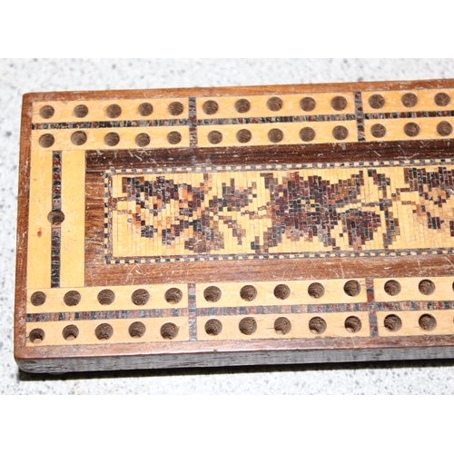 1505 - Antique Tunbridgeware cribbage board