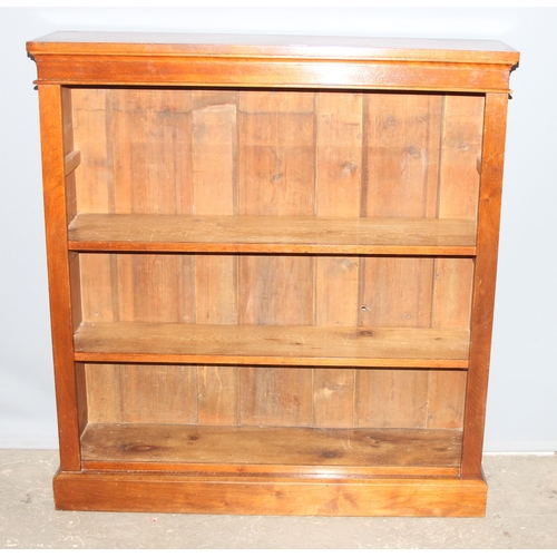 44 - An antique mahogany bookshelf with 2 adjustable shelves, approx 107cm wide x 28cm deep x 115cm tall