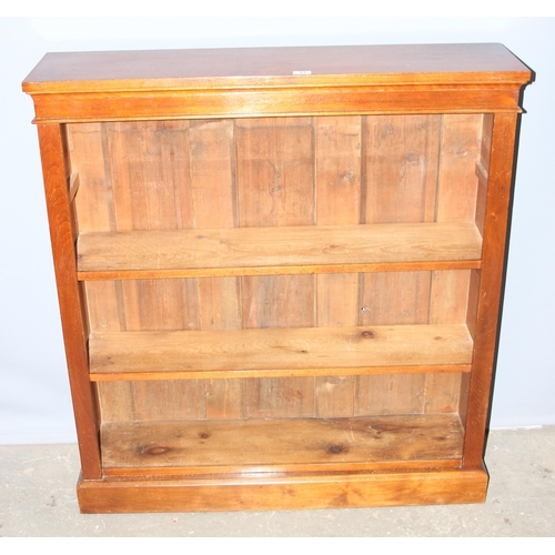 44 - An antique mahogany bookshelf with 2 adjustable shelves, approx 107cm wide x 28cm deep x 115cm tall