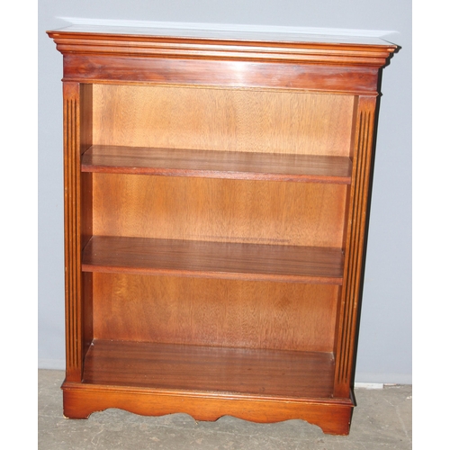 47 - A vintage mahogany bookshelf with 2 shelves, approx 83cm wide x 33cm deep x 105cm tall