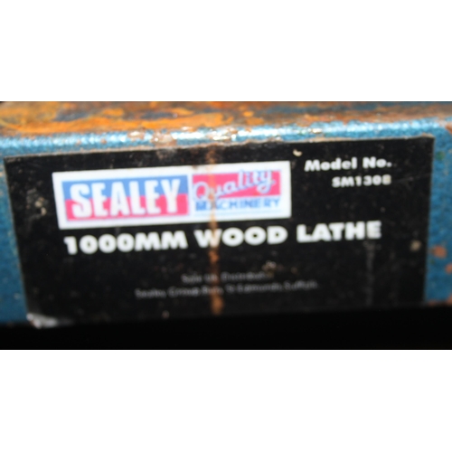 802 - Sealey SM1308 1000mm wood lathe