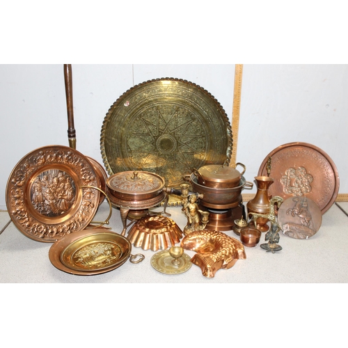 1713 - A large qty of assorted vintage metalware, mainly brass and copper items to inc a Benares brass tabl... 