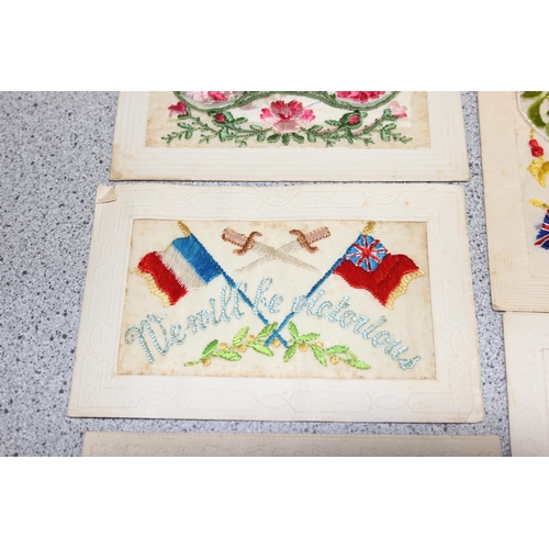 1425 - 5 WW1 period silk postcards, one bearing Lincolnshire regiment crest