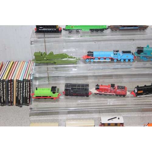 1569 - Collection of Thomas the Tank Engine model locomotives by Ertl & a qty. of Thomas the Tank Engine bo... 