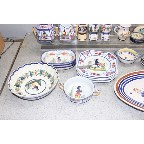 1814 - Qty of vintage Quimper pottery to include vases, soup bowls & meat platter