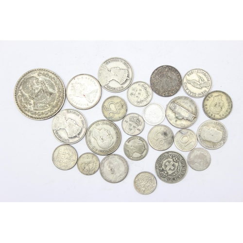 1245 - Qty of assorted mixed world coins, all with silver content, mainly 0.500 and lower, approx 81.58g gr... 