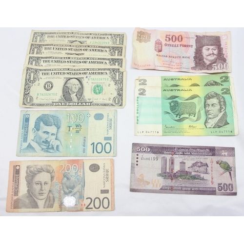 1256 - Qty of assorted mixed world banknotes