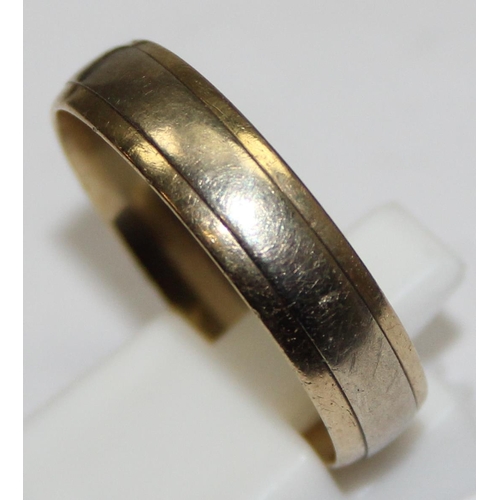 2420 - A large 9ct two tone gold band ring, marked and XRF confirmed, approx size Y, approx 4.56g gross