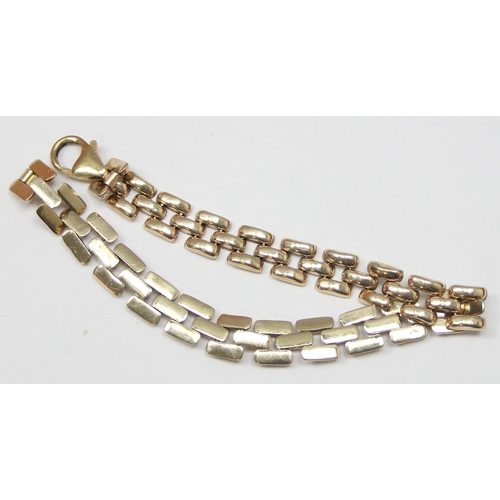 2421 - An Italian 9ct gold bracelet, marked 375 and XRF confirmed, approx 18cm long, approx 6.45g gross