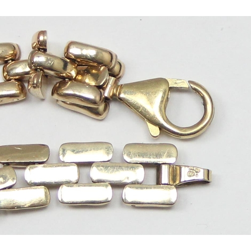 2421 - An Italian 9ct gold bracelet, marked 375 and XRF confirmed, approx 18cm long, approx 6.45g gross