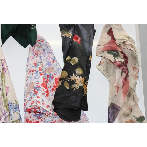 202 - Qty of ladies scarves to include some in the manner of Hermes