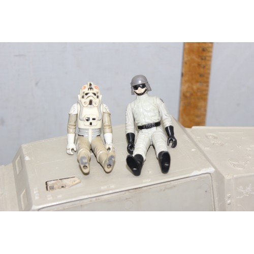 1563 - A vintage Star Wars AT-AT Walker and 2 figures