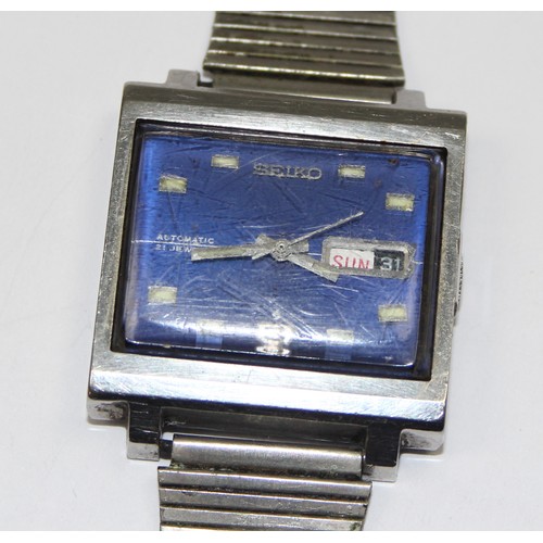 1351 - A 1970's Seiko 6119-5000 TV shaped watch with automatic movement, stainless steel strap and case