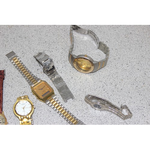 1353 - A large qty of assorted modern dress watches and other watches etc