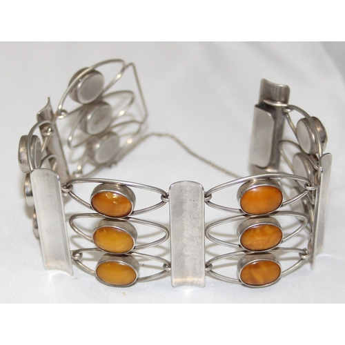 1104 - Bernstein Fischlandschmuck -  a retro German 835 silver and cabochon amber bracelet, marked 835 and ... 