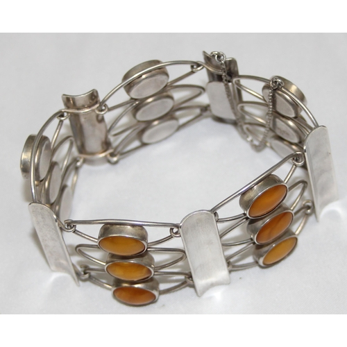 1104 - Bernstein Fischlandschmuck -  a retro German 835 silver and cabochon amber bracelet, marked 835 and ... 