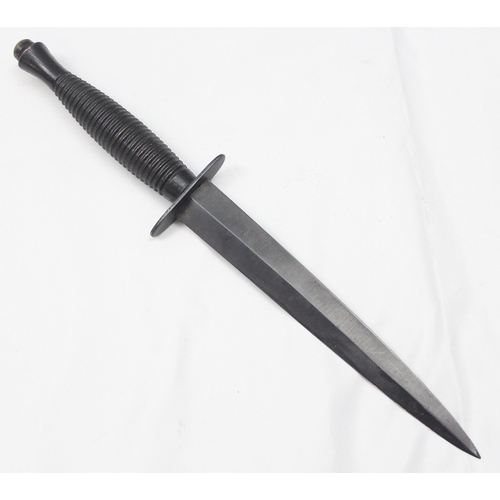 1402 - A Fairbairn Sykes Style Commando Dagger, engraved Nato Nr 4658827, dated 1977, and stamped Sheffield... 