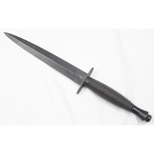 1402 - A Fairbairn Sykes Style Commando Dagger, engraved Nato Nr 4658827, dated 1977, and stamped Sheffield... 