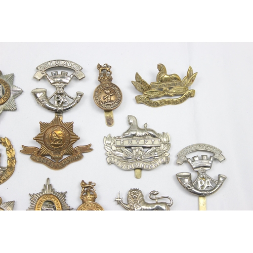 1416 - Military cap badges - 15 assorted military cap badges all relating to the South West, to include Roy... 