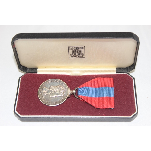 1436 - A QE2 imperial service medal in box named to Henry Hibbs