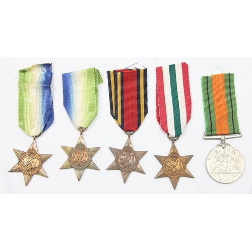 1438 - 5 assorted WW2 medals