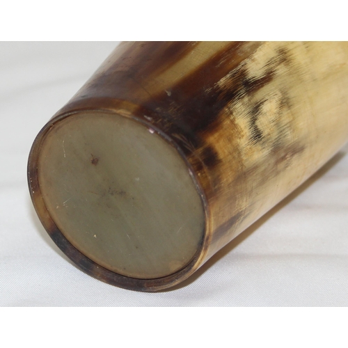 1653 - 2 antique horn beakers, one with engraved letters, the largest approx 11cm tall