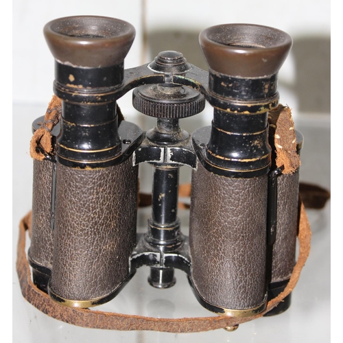 1452 - A pair of WW2 period binoculars by Ashton Hayes of Cheshire, likely Officer's private purchase but n... 