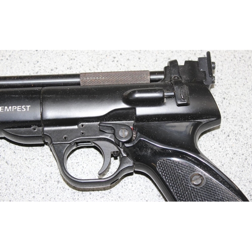 1454 - A Webley Tempest target shooting air pistol, .22 cal., with owners manual and targets, in box