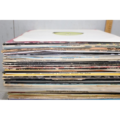 601 - Qty of vinyl record LPs and 12