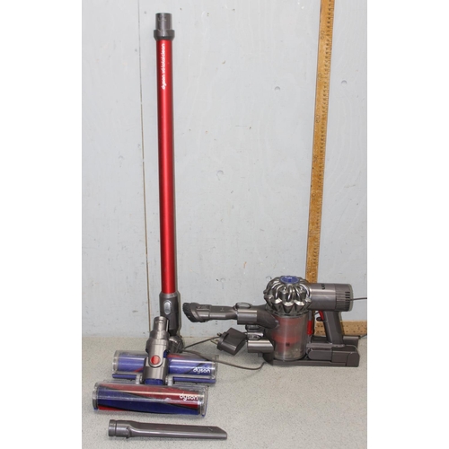 805 - Dyson V6 total clean vacuum with charger and wall-mount