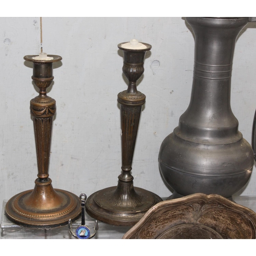 1008 - Approx 9kg of silver-plate & pewter to include a water jug & wine coaster