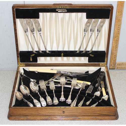 1013 - Part set of silver-plated cutlery in oak-case canteen