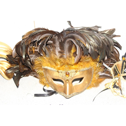 202 - Qty of masquerade masks