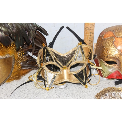 202 - Qty of masquerade masks