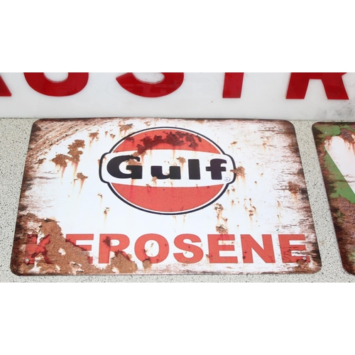 413 - 2 aluminium road signs and an acrylic 'Australia' sign, and 2 others, largest approx 117cm x 16cm