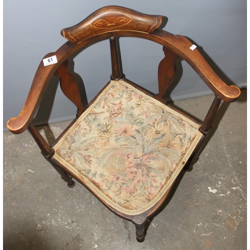 61 - A pair of Edwardian corner chairs with Sheraton Revival inlay, each approx 62cm wide