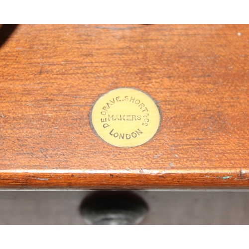 652 - 2 sets of vintage apothecary scales on Mahogany bases, the 1st by Robert Pringle & Sons the other ma... 