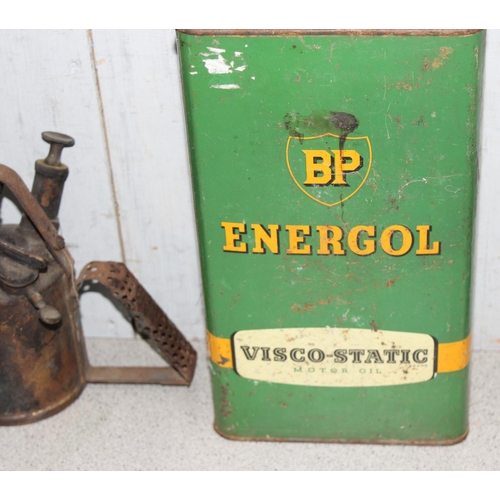 702 - Vintage BP Energol motor oil  can, blow lamp and small oil can (3)