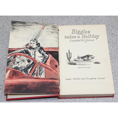 518 - Qty of children's books to incl Biggles & Just William, some early editions