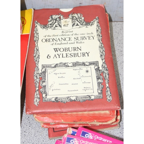 525 - Qty of vintage folding maps to incl Bartholomew's and OS maps