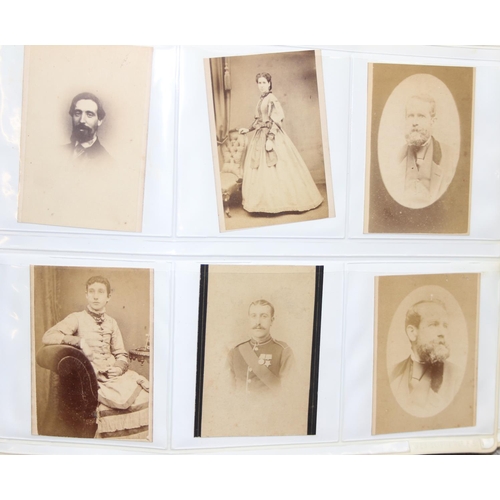 527 - Box of antique Cartes-de-visite, Cabinet Cards and other photos, some in albums