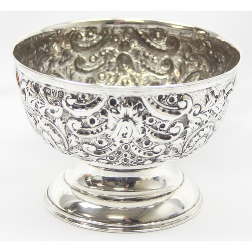 1004 - Antique silver bowl with embossed decoration, Chester 1904 by Nathan & Hayes, approx 11cm in diamete... 