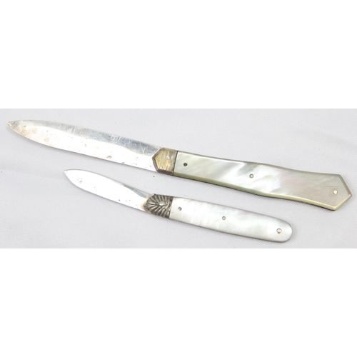 1035 - A 19th century silver and mother of pearl folding fruit knife, Sheffield 1870 by John Oxley and anot... 