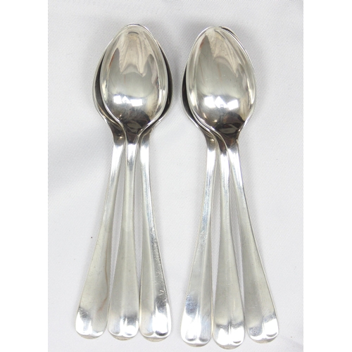 1036 - A boxed set of 6 silver rat-tail teaspoons, Sheffield 1939 by Joseph Rodgers, approx 64.77g gross