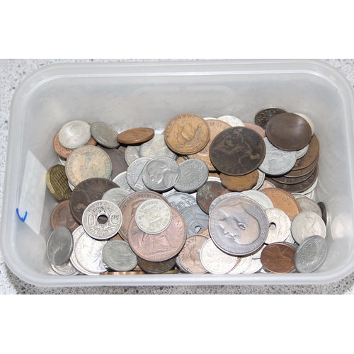 1202 - Qty of assorted mixed world & British coins, approx 850g gross