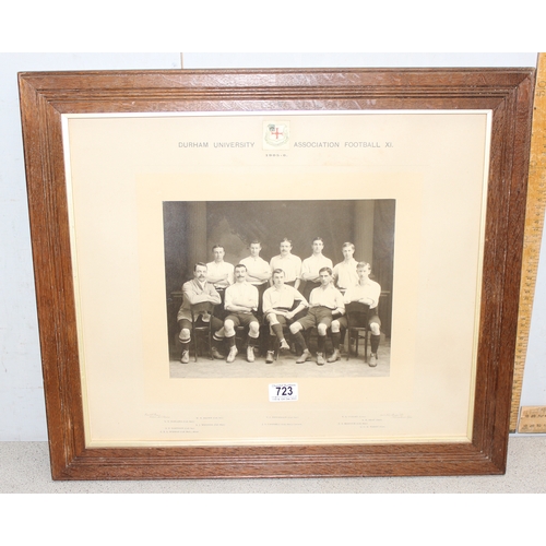 723 - An early 20th century photo of Durham University association football team, in original mount with d... 