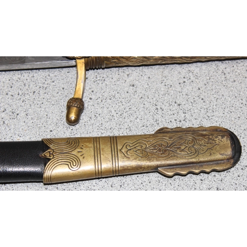 1481 - An Early 20th Century Royal Navy Dirk or short sword by Gieves, the piece named 