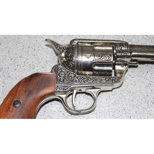 1482 - A replica Colt .45 calibre Army Revolver with original box made by Denix